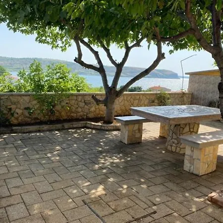 3 Bedroom Apartment Rtina